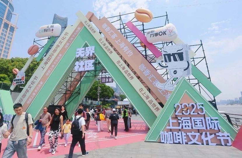 卡通人物 AI 生成的內(nèi)容可能不正確。